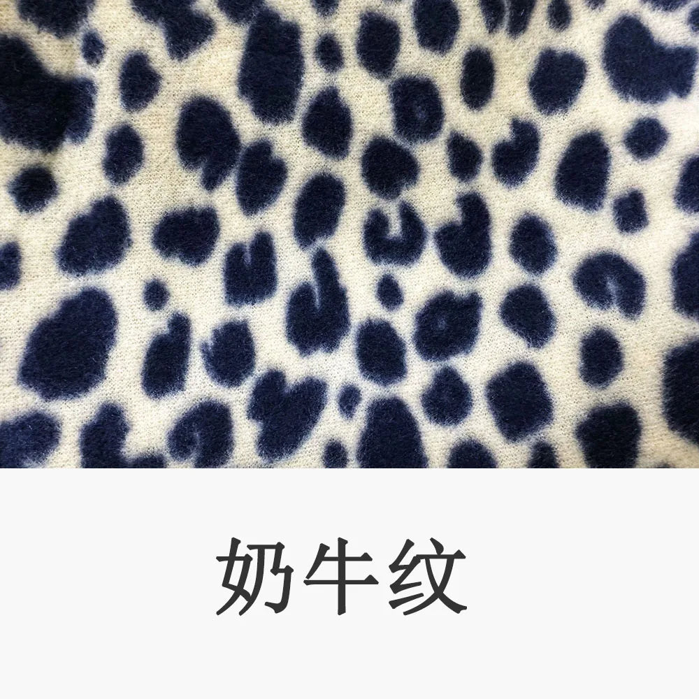 Puppy Blanket Soft Fleece Pet Blanket for Small Medium Large Dogs Cats Kitten Warm Paw Printed Dog Blanket Sleep Mat Bed Covers